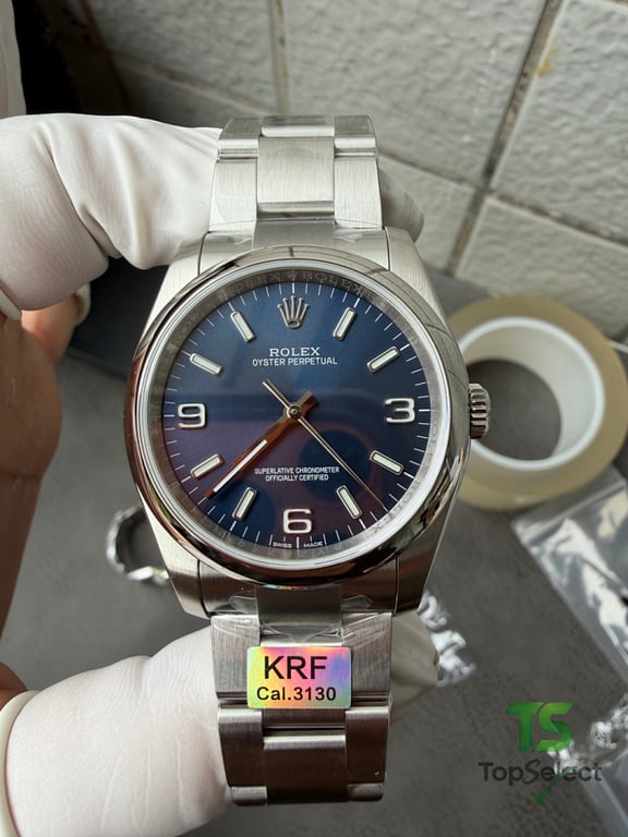 Rolex Oyster Perpetual 116000 Blue Dial 3-6-9 - 16