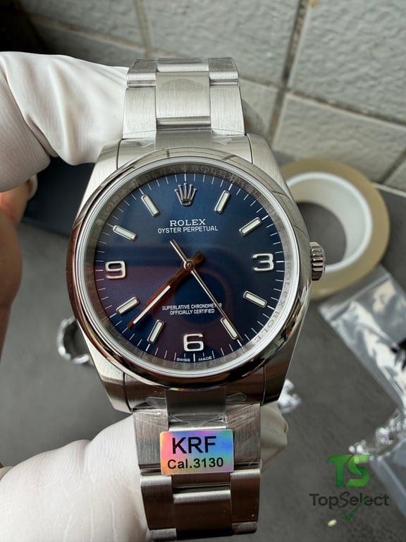 Rolex Oyster Perpetual 116000 Blue Dial 3-6-9 - 19