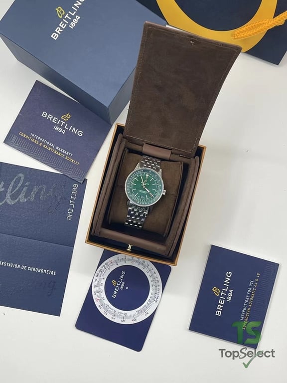 Breitling Navitimer Automatic 41 Green Dial - 8