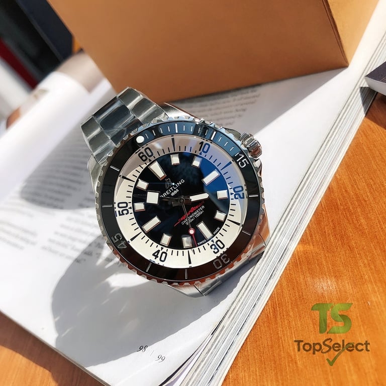 Breitling Superocean Automatic Black White - 8