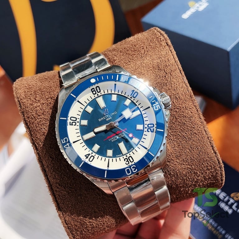 Breitling Superocean Automatic Blue and White Dial - 8