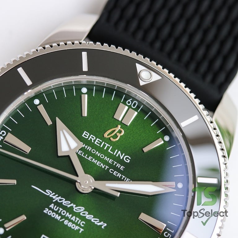 Breitling Superocean Heritage II 42mm Green Dial - 8