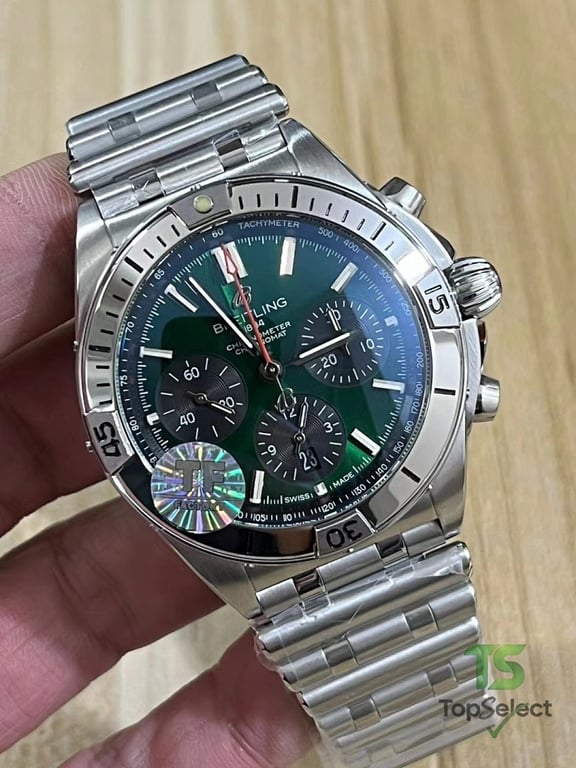 Breitling Chronomat B01 Bentley Green Dial - 3