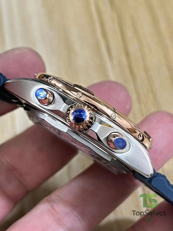 Breitling Chronomat B01 Blue Dial Rose Gold - 6