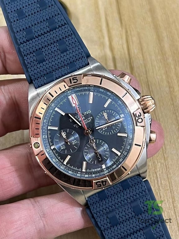 Breitling Chronomat B01 Blue Dial Rose Gold - 9