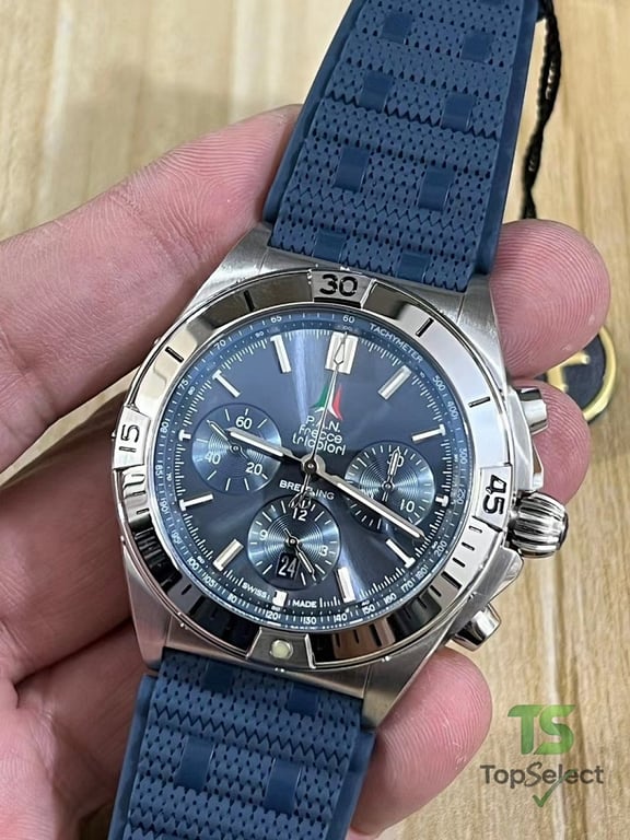 Breitling Chronomat B01 Frecce Tricolori Blue Dial - 5