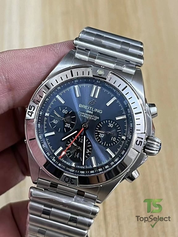 Breitling Chronomat B01 42 Bentley Edition - 3
