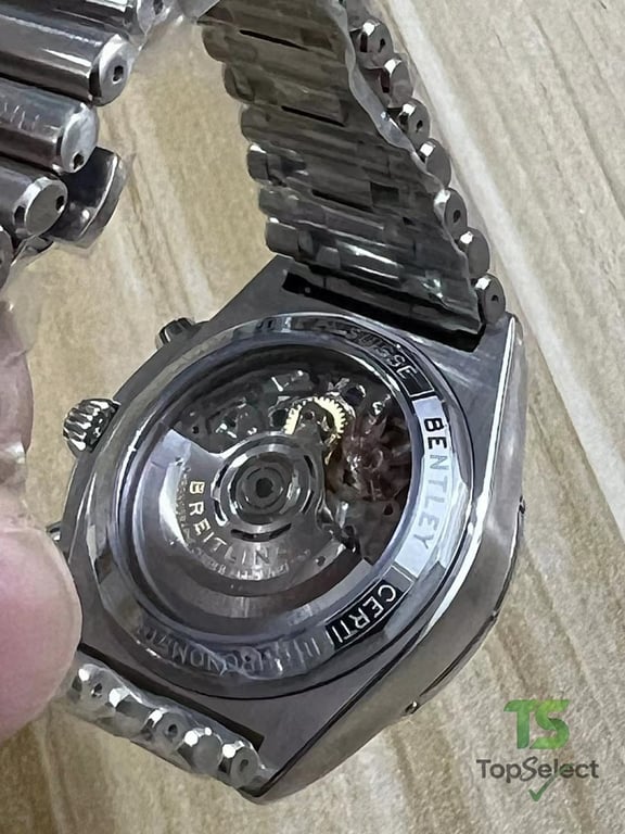 Breitling Chronomat B01 42 Bentley Edition - 4