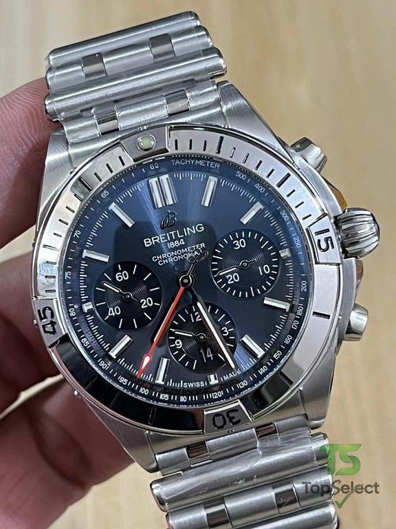 Breitling Chronomat B01 42 Bentley Edition - 5