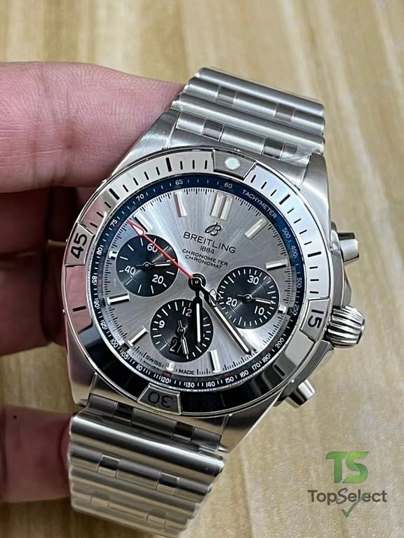 Breitling Chronomat B01 Bentley Edition - 7