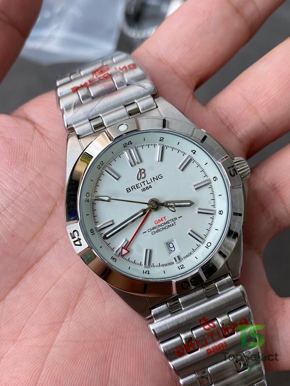 Breitling Chronomat Automatic GMT 40 White Dial - 7