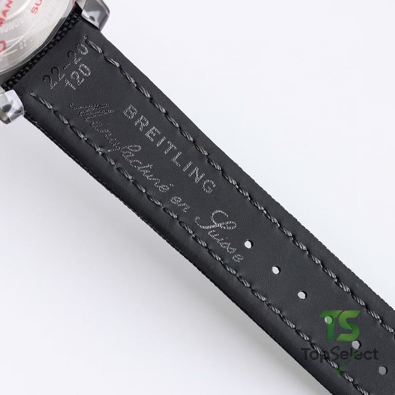 Breitling Avenger Blackbird 44 Black Titanium - 5