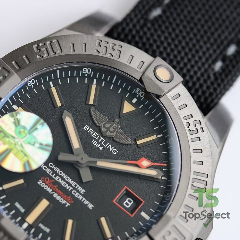Breitling Avenger Blackbird 44 Black Titanium - 8