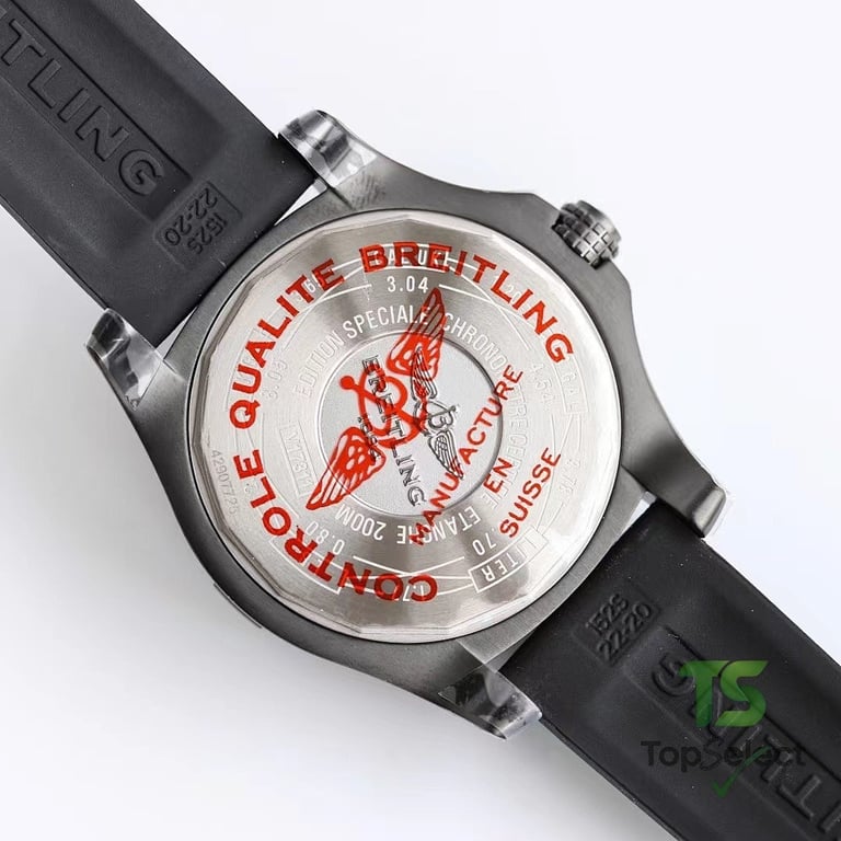 Breitling Avenger Blackbird V4 - 2