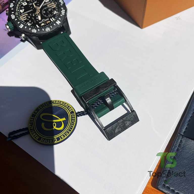 Breitling Endurance Pro Green - 6