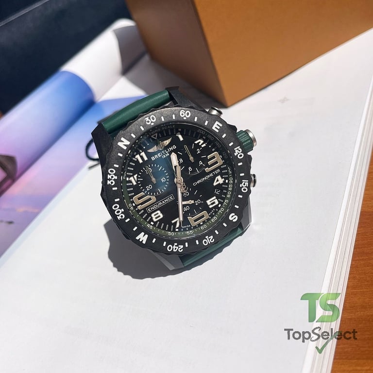 Breitling Endurance Pro Green - 9