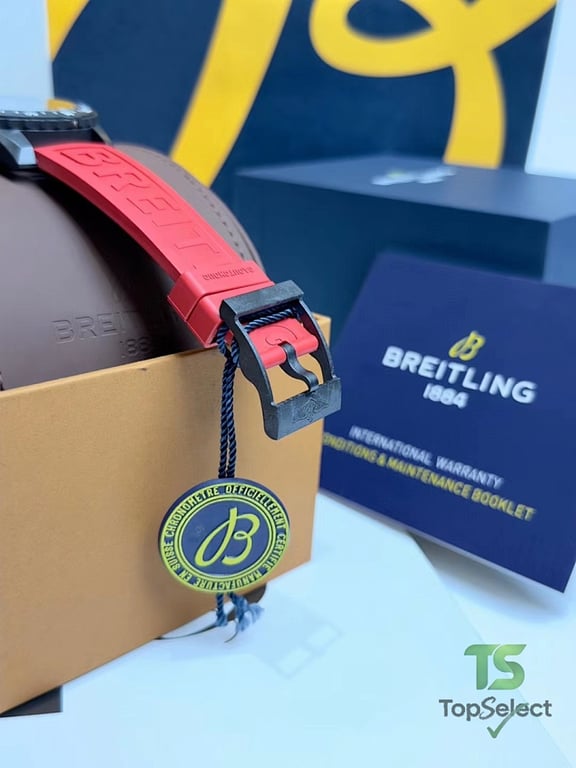 Breitling Endurance Pro Red Carbon Fiber - 4
