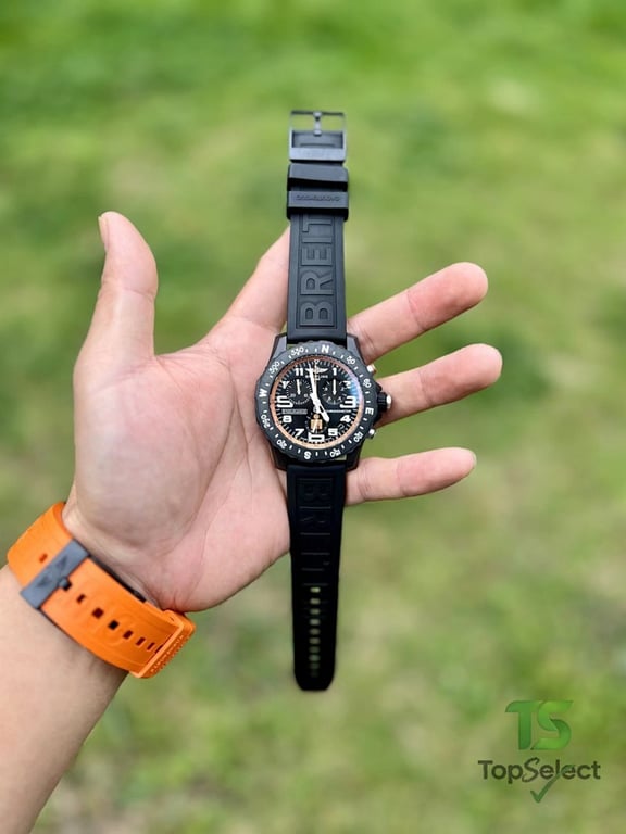 Breitling Endurance Pro Chronograph - 2
