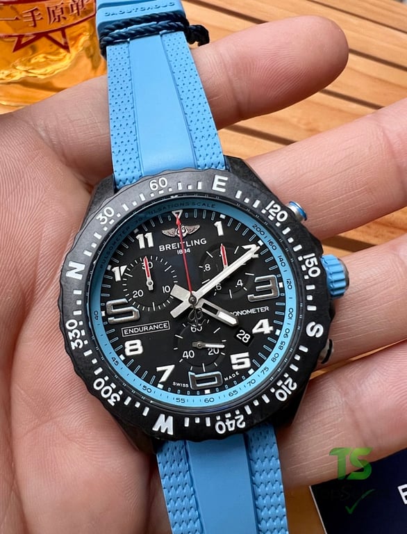 Breitling Professional Endurance Pro 38 - 7