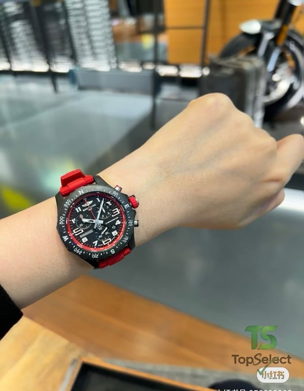 Breitling Endurance Pro 38 Red - 6