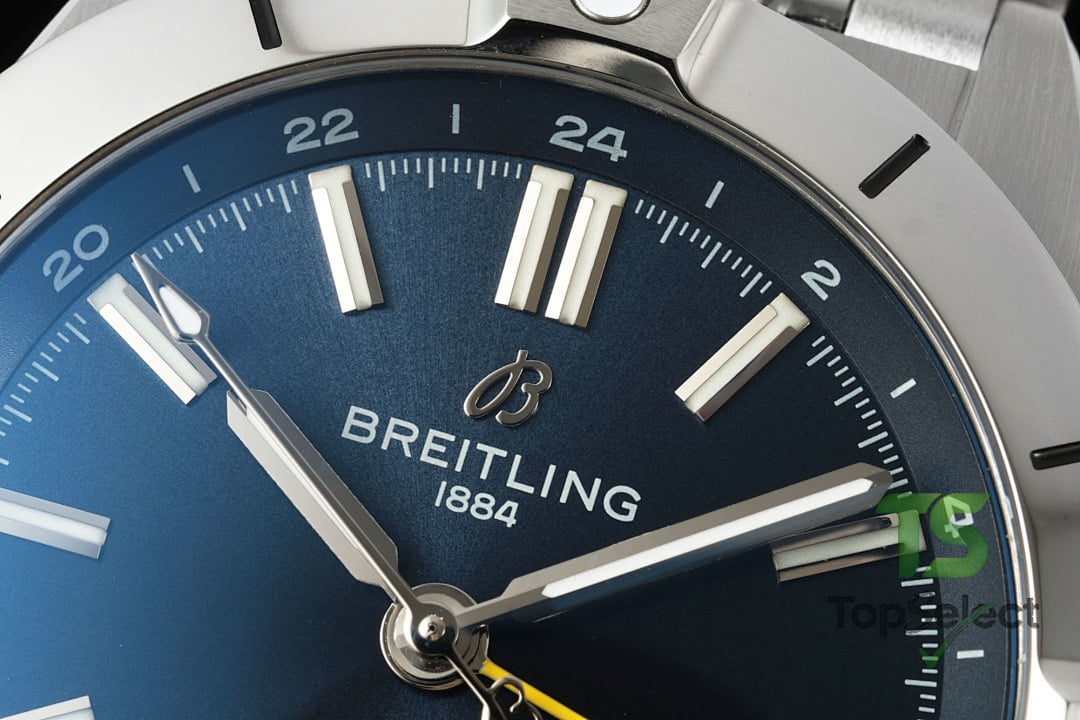 Breitling Chronomat Automatic GMT 40 Blue Dial - 5