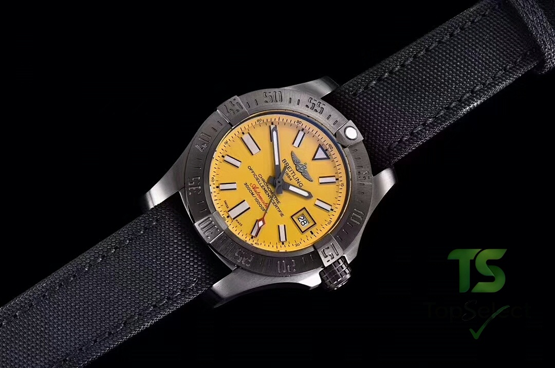 Breitling Avenger II Seawolf Yellow Dial - 6