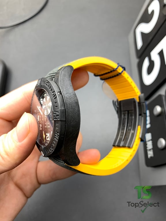 Breitling Avenger Hurricane XB0180 Black Yellow - 4