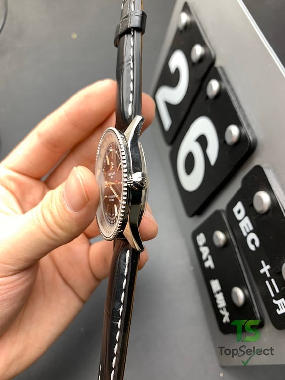 Breitling Navitimer A17326 Black Dial Leather Strap - 6