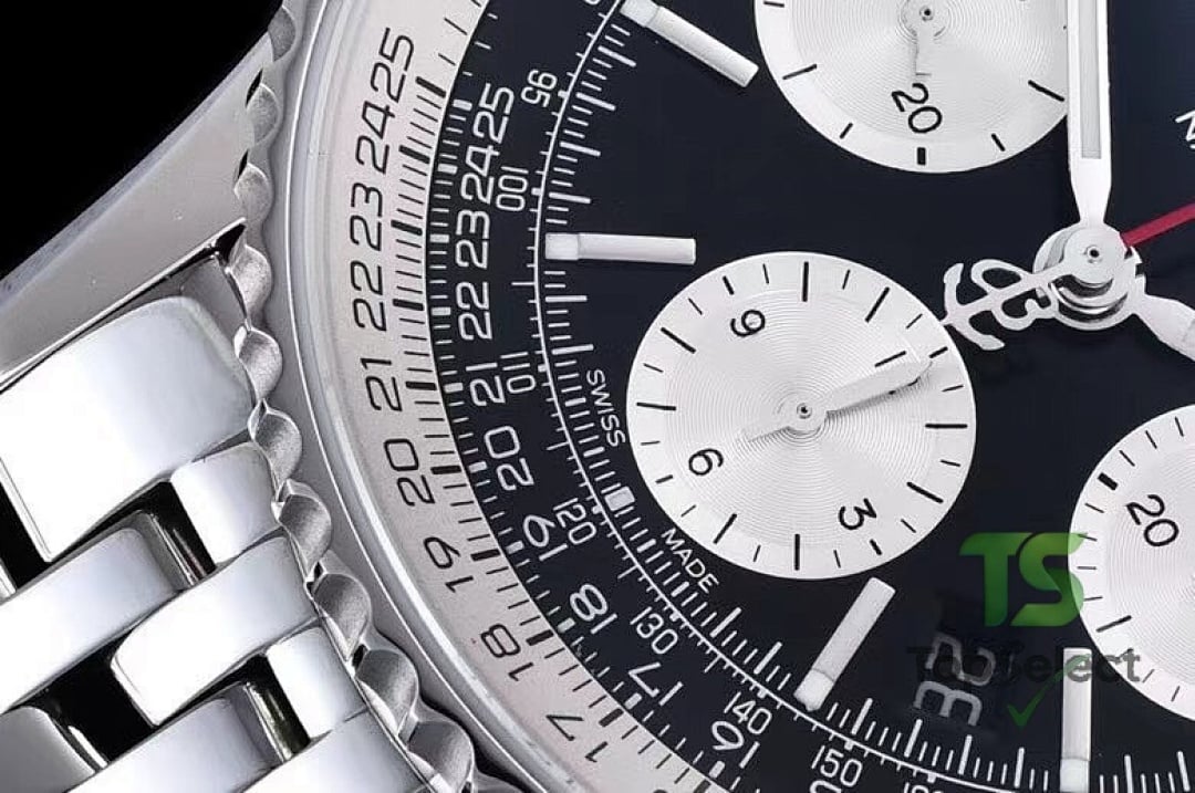 Breitling Navitimer 1 B01 Chronograph 43mm - 3