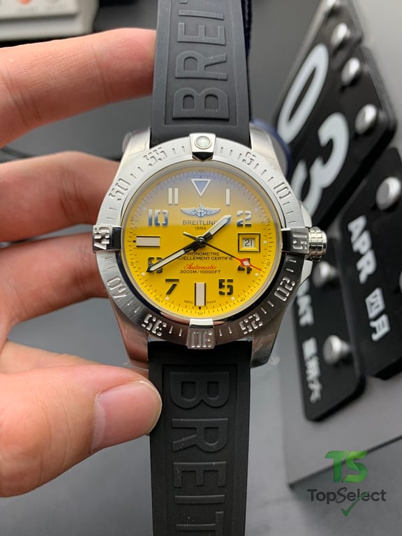 Breitling Avenger II Seawolf Yellow Dial A17331