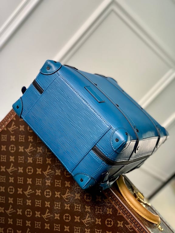 Louis Vuitton Soft Trunk Backpack Blue Epi - 7