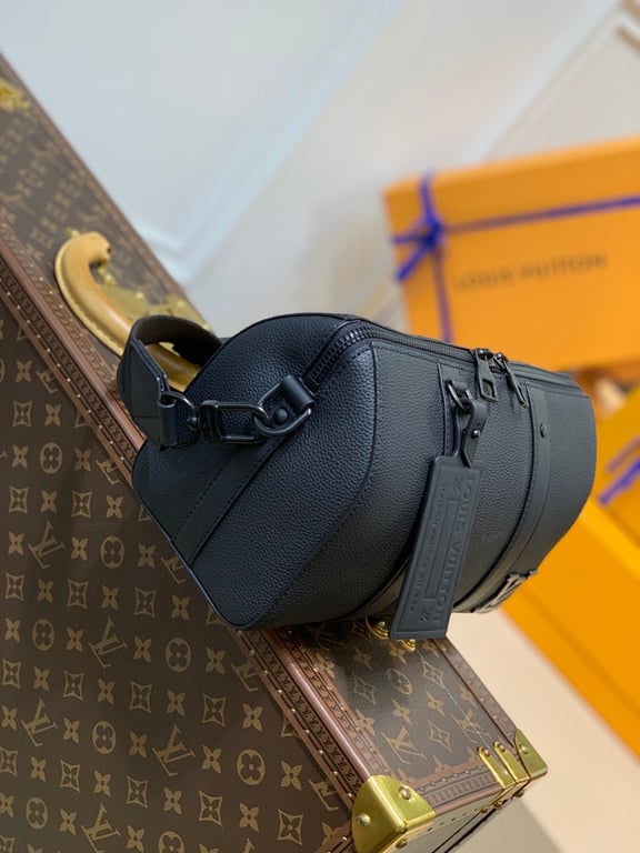 Louis Vuitton City Keepall Black Grained Leather - 7