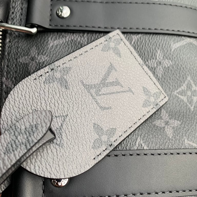 Louis Vuitton Keepall 35 Monogram Eclipse M46655 - 4