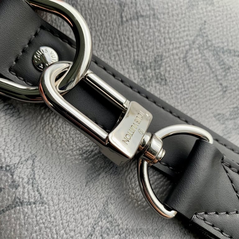 Louis Vuitton Keepall 35 Monogram Eclipse M46655 - 6