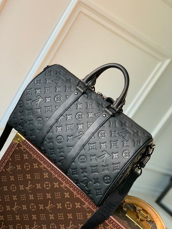 Louis Vuitton Keepall Bandouliere 35 Monogram Taurillon Black - 8