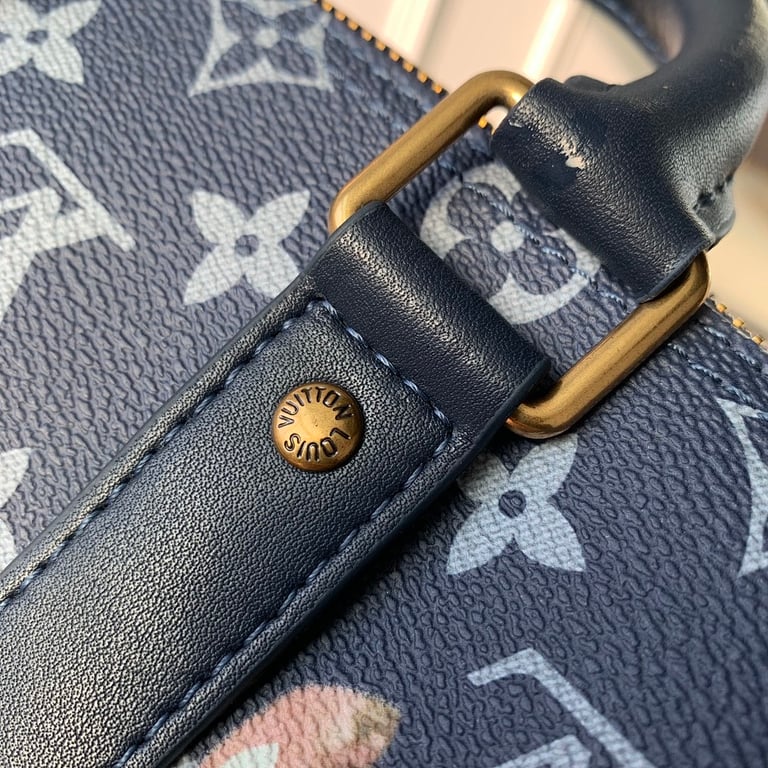 Louis Vuitton Keepall 25 Monogram Eclipse Flame Rose M46271 - 5