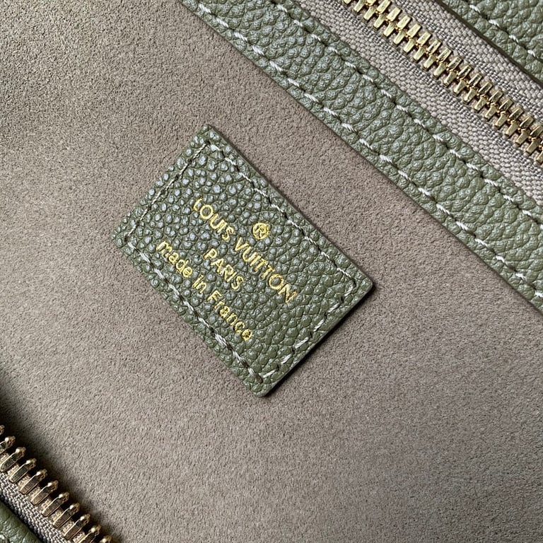 Louis Vuitton Keepall Bandoulière 45 Monogram Empreinte Green - 3