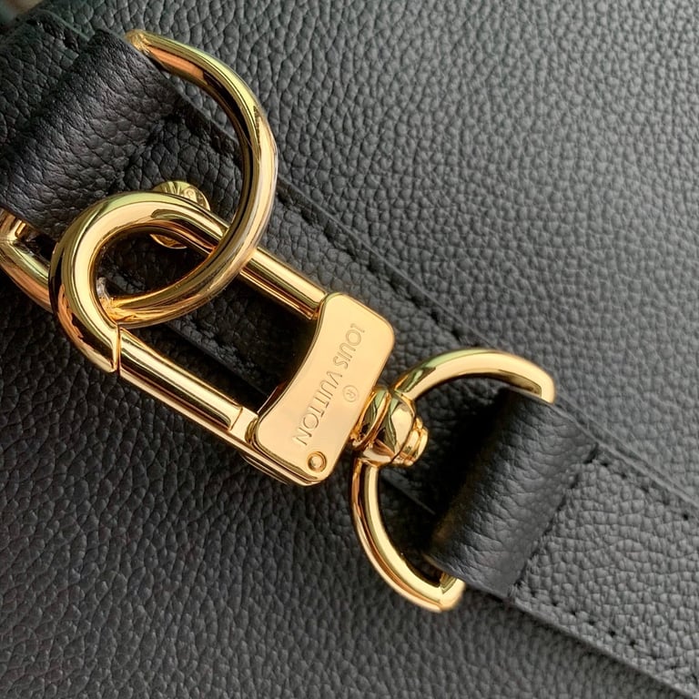Louis Vuitton Keepall Bandoulière 45 Monogram Empreinte Black - 4