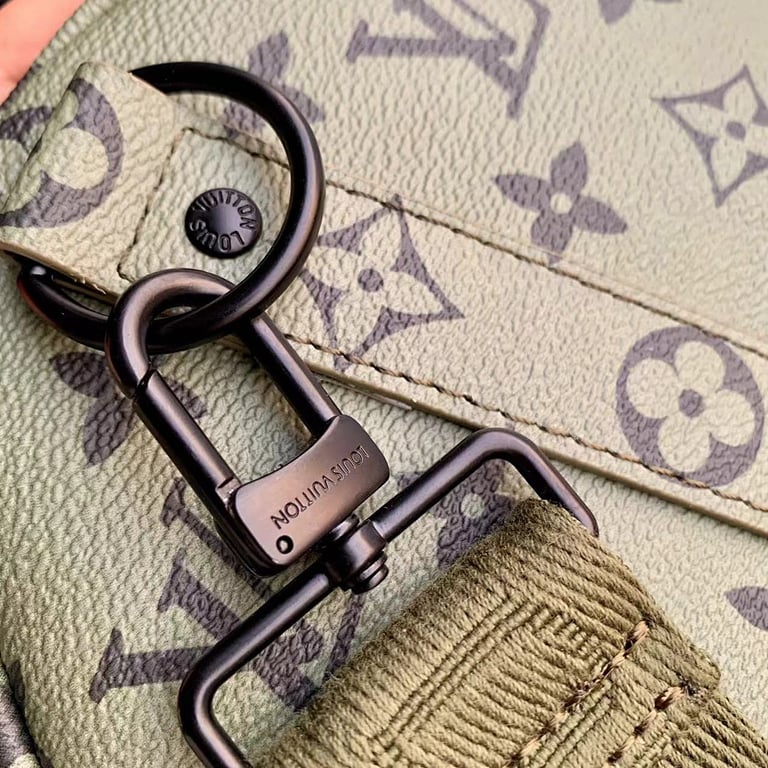 Louis Vuitton Keepall Bandoulière 45 Monogram Tones Green - 6