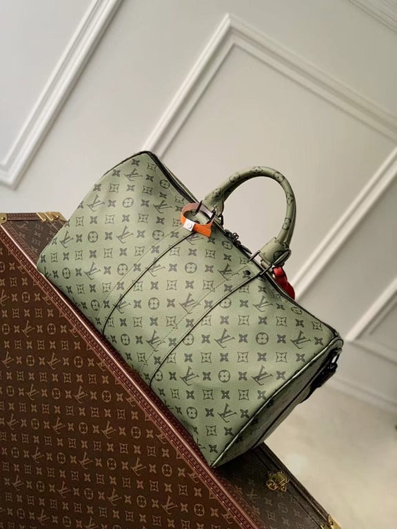 Louis Vuitton Keepall Bandoulière 45 Monogram Tones Green - 9