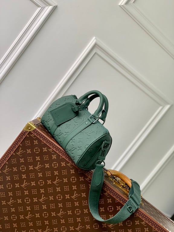 Louis Vuitton Keepall Bandoulière 25 Dark Green - 9