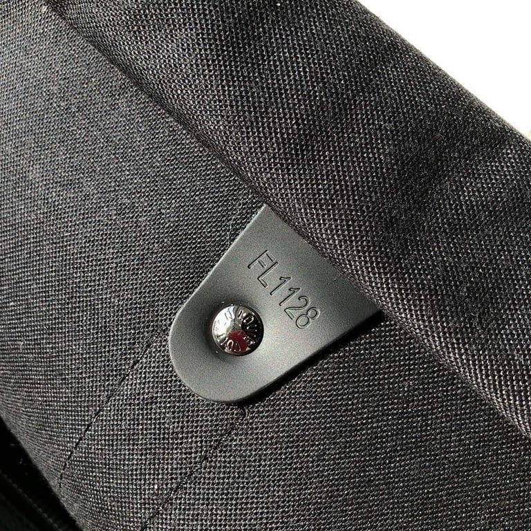 Louis Vuitton x Fragment Keepall Bandoulière M40569 - 9