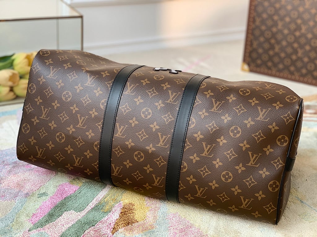 Louis Vuitton Keepall Bandoulière 50 Zoooom with Friends - 2
