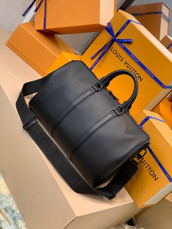 Louis Vuitton Keepall Bandoulière 40 Aerogram Black - 4