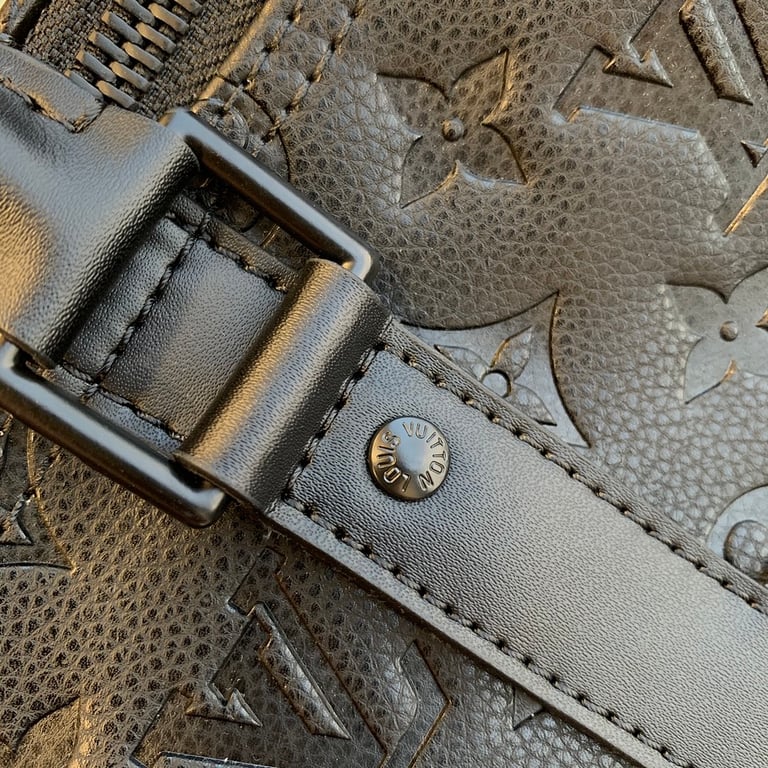 Louis Vuitton Keepall 50 Monogram Empreinte Black - 6