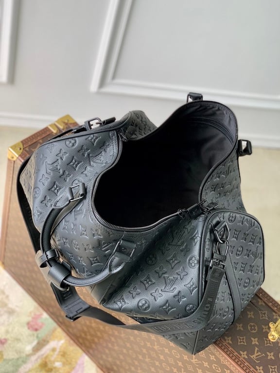 Louis Vuitton Keepall Bandoulière 50 Monogram Shadow - 2