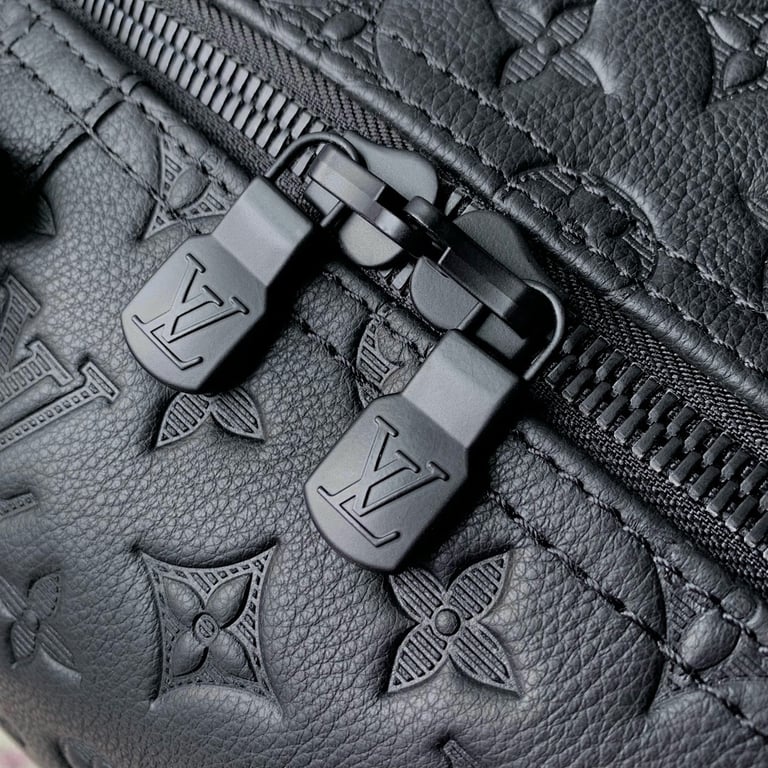 Louis Vuitton Keepall Bandoulière 50 Monogram Shadow - 5