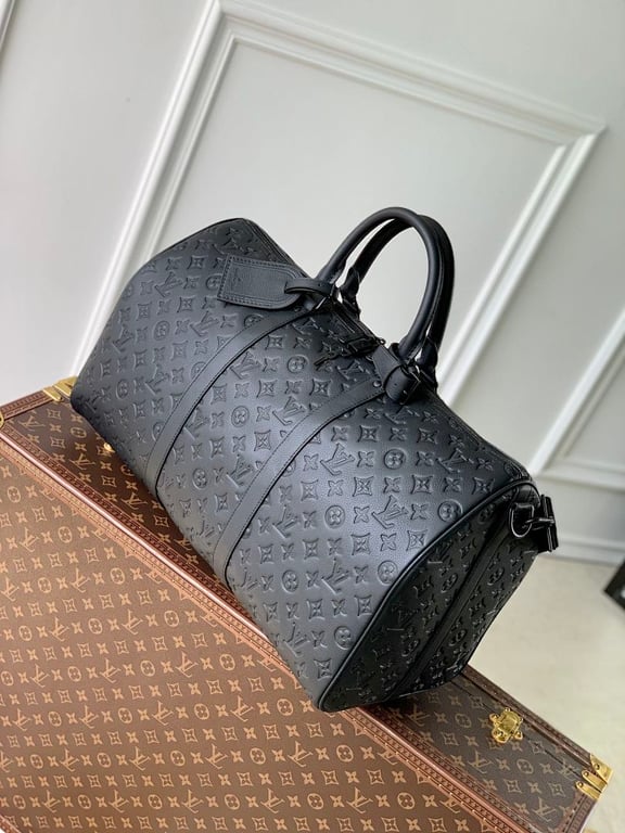 Louis Vuitton Keepall Bandoulière 50 Monogram Shadow - 9