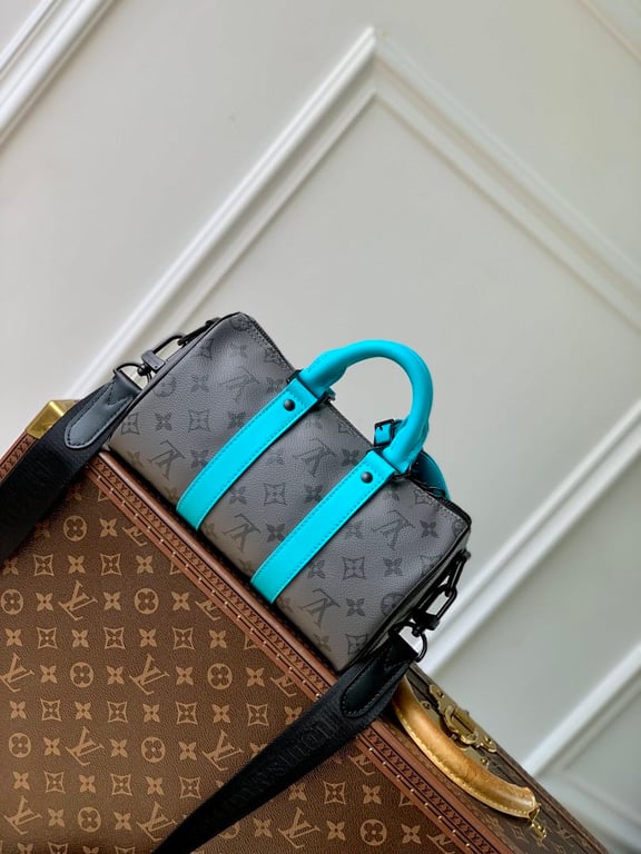 Louis Vuitton Keepall Bandoulière 25 Monogram Eclipse Reverse - 8