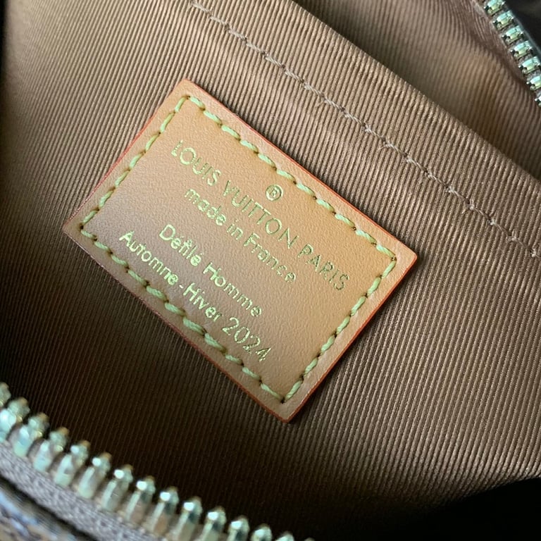 Louis Vuitton Keepall Bandoulière 25 Monogram Dust - 3